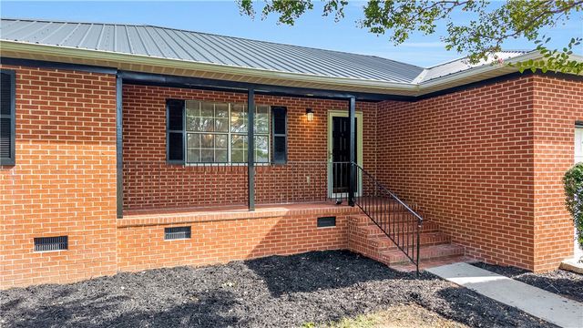 3533 Pelzer Highway, Easley, SC 29642