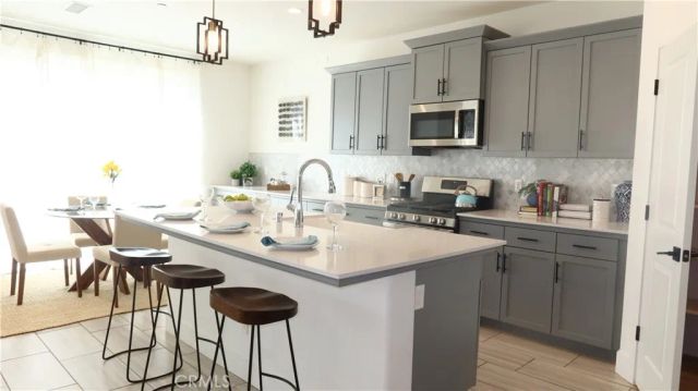 4254 Oak Knoll Road, Madera, CA 93636