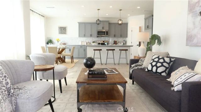 4254 Oak Knoll Road, Madera, CA 93636