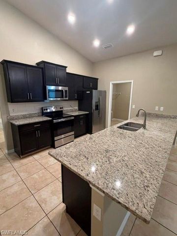1841 NW 20th AVE, Cape Coral, FL 33993