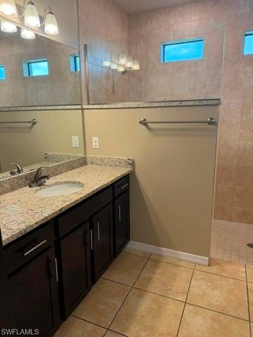 1841 NW 20th AVE, Cape Coral, FL 33993