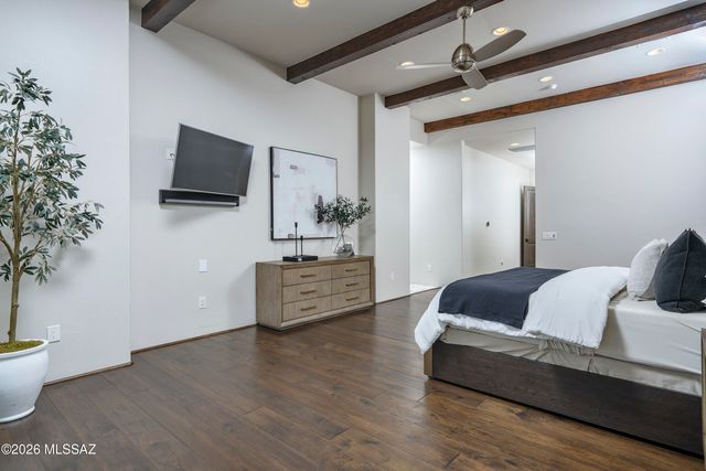 7993 N Pima Village Court, Tucson, AZ 85718