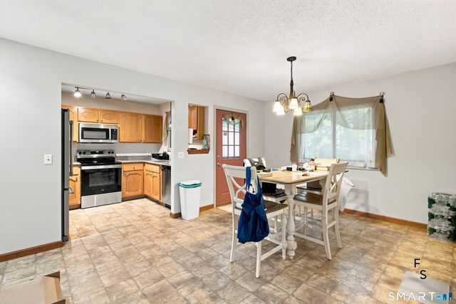 242 Talcottville Road 209, Vernon, CT 06066