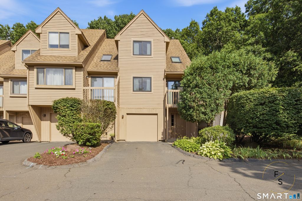 242 Talcottville Road 209, Vernon, CT 06066