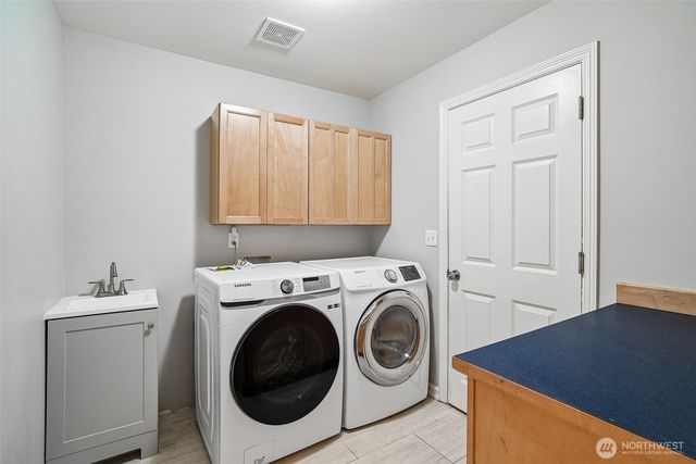 10406 172nd Avenue SE, Renton, WA 98059