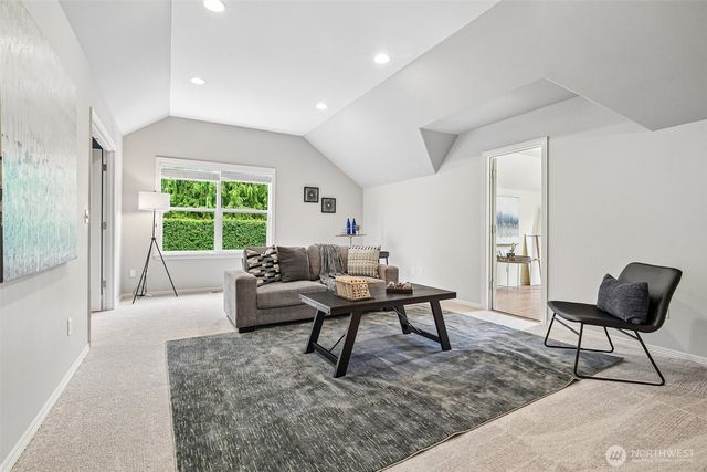 10406 172nd Avenue SE, Renton, WA 98059