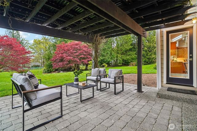 10406 172nd Avenue SE, Renton, WA 98059