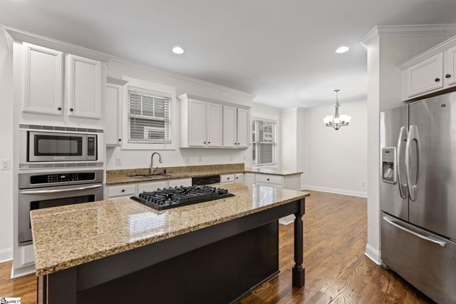 6 Worthington Court, Simpsonville, SC 29681