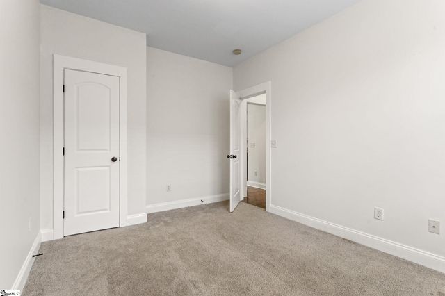 6 Worthington Court, Simpsonville, SC 29681