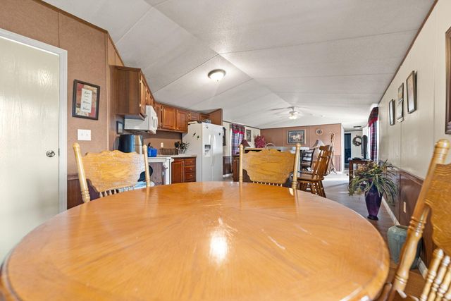 345 Bonnie Blue Lane, Bronston, KY 42518