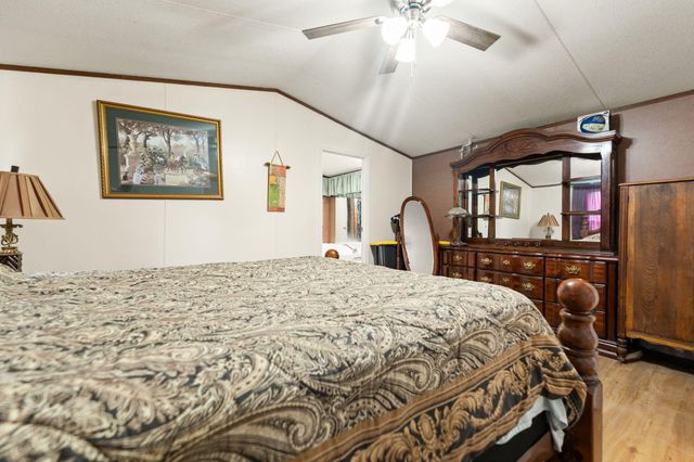 345 Bonnie Blue Lane, Bronston, KY 42518