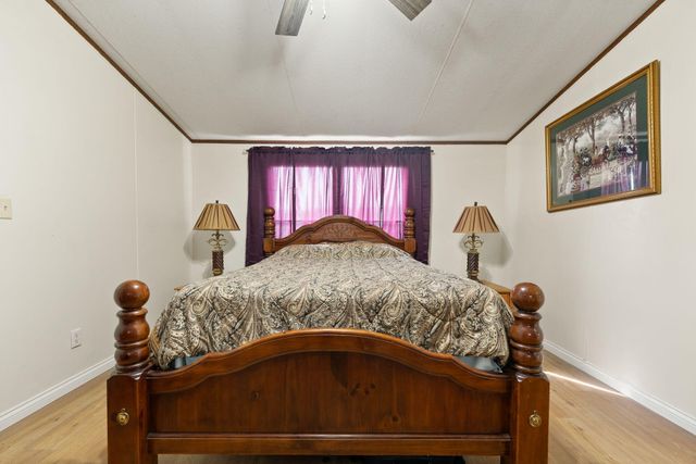 345 Bonnie Blue Lane, Bronston, KY 42518