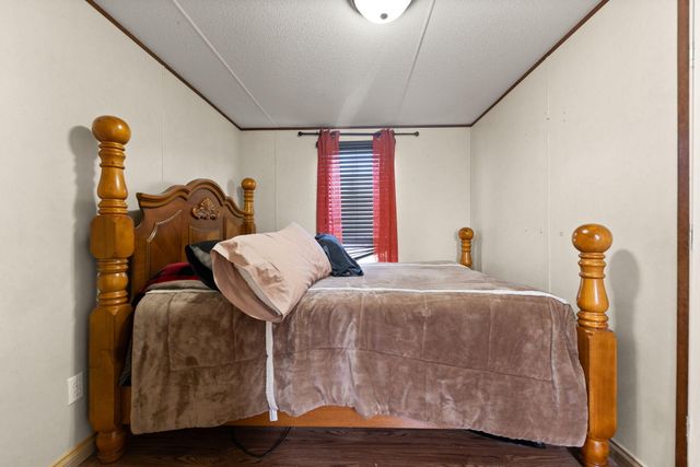 345 Bonnie Blue Lane, Bronston, KY 42518