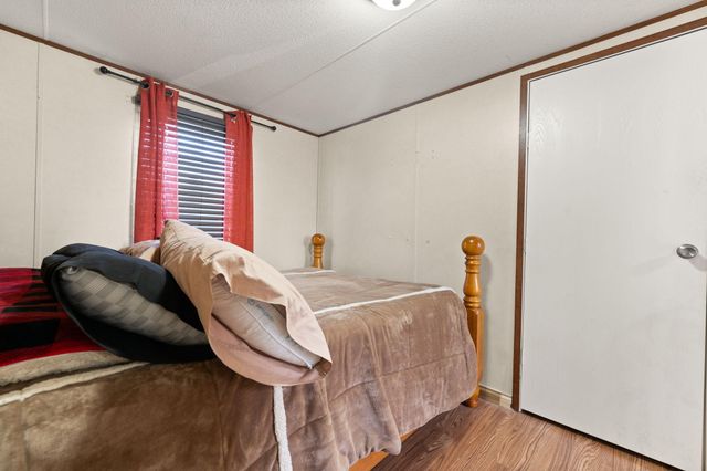 345 Bonnie Blue Lane, Bronston, KY 42518