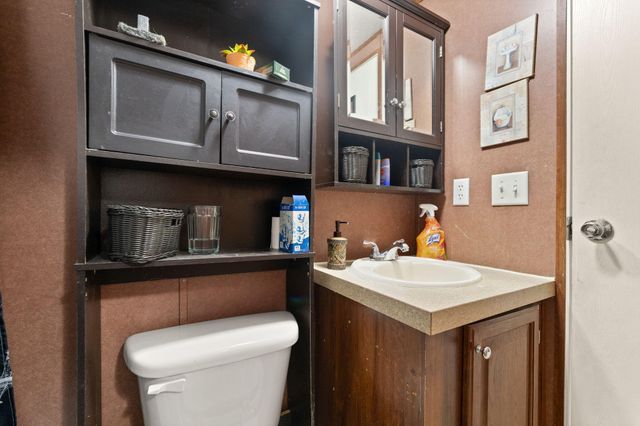 345 Bonnie Blue Lane, Bronston, KY 42518