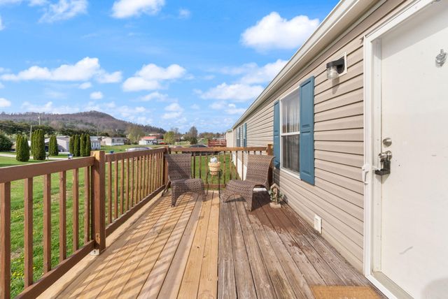 345 Bonnie Blue Lane, Bronston, KY 42518