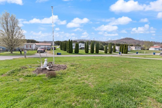 345 Bonnie Blue Lane, Bronston, KY 42518