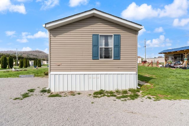 345 Bonnie Blue Lane, Bronston, KY 42518