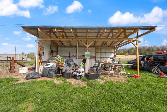 345 Bonnie Blue Lane, Bronston, KY 42518