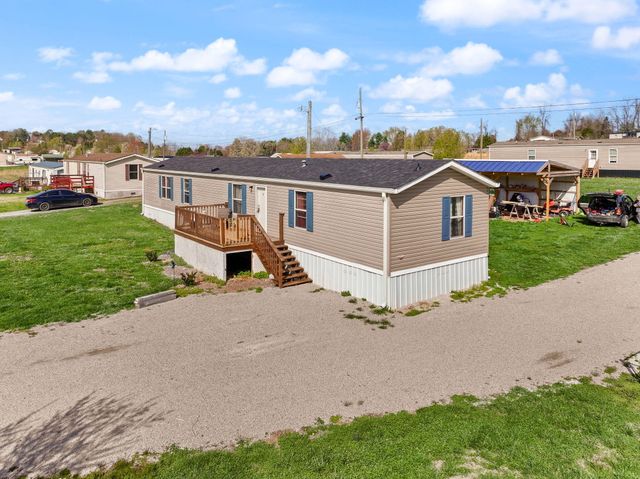 345 Bonnie Blue Lane, Bronston, KY 42518