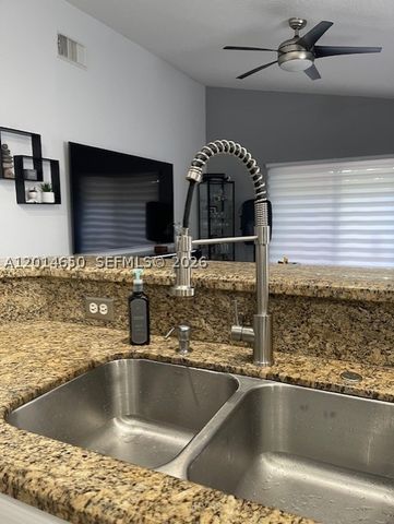 16654 SW 103rd Ln, Miami, FL 33196