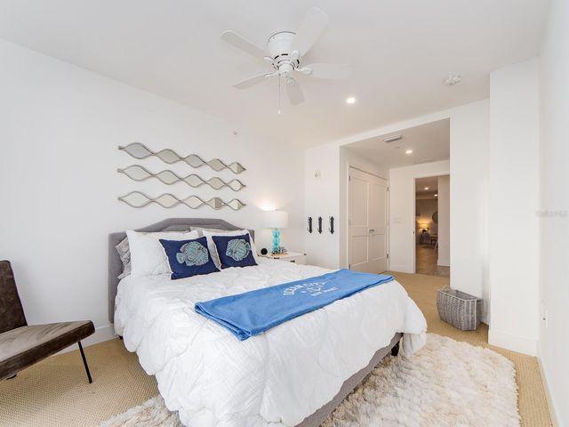 15 AVALON STREET 403, Clearwater Beach, FL 33767