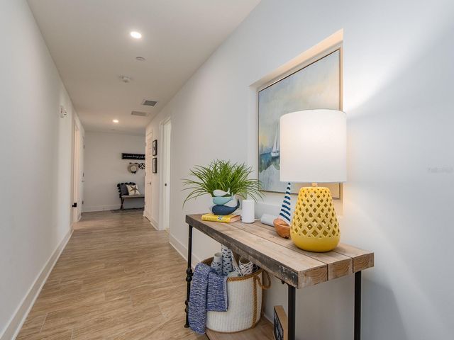 15 AVALON STREET 403, Clearwater Beach, FL 33767