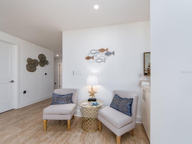 15 AVALON STREET 403, Clearwater Beach, FL 33767