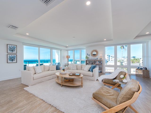 15 AVALON STREET 403, Clearwater Beach, FL 33767