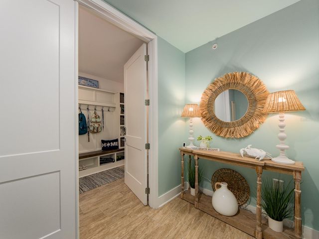 15 AVALON STREET 403, Clearwater Beach, FL 33767