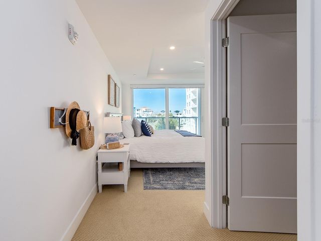 15 AVALON STREET 403, Clearwater Beach, FL 33767