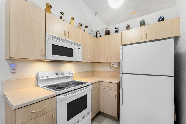 4927 NW 55th Boulevard, Coconut Creek, FL 33073