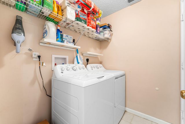 4927 NW 55th Boulevard, Coconut Creek, FL 33073