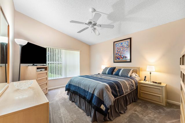 4927 NW 55th Boulevard, Coconut Creek, FL 33073