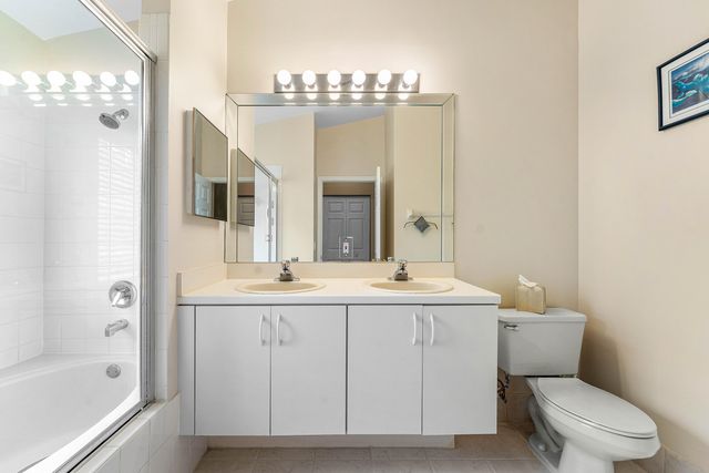 4927 NW 55th Boulevard, Coconut Creek, FL 33073