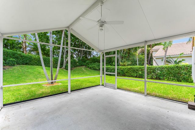 4927 NW 55th Boulevard, Coconut Creek, FL 33073