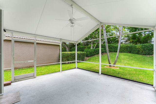 4927 NW 55th Boulevard, Coconut Creek, FL 33073