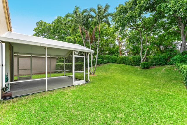 4927 NW 55th Boulevard, Coconut Creek, FL 33073