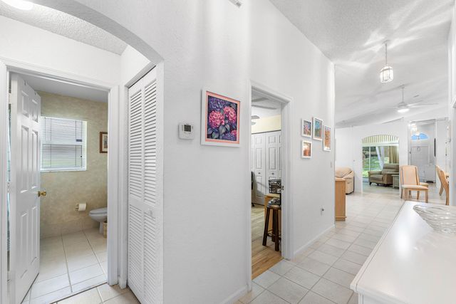 4927 NW 55th Boulevard, Coconut Creek, FL 33073