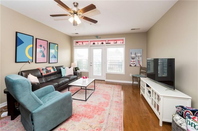 388 Boush St Unit 321, Norfolk, VA 23510