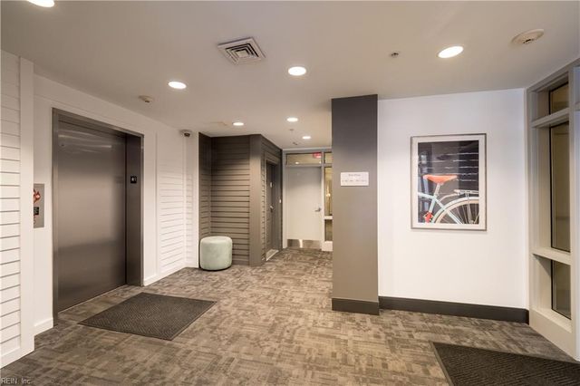 388 Boush St Unit 321, Norfolk, VA 23510