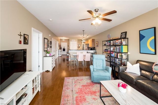 388 Boush St Unit 321, Norfolk, VA 23510