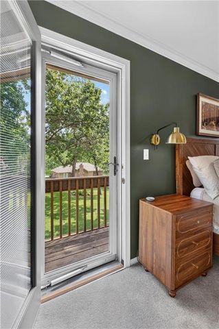 304 NW Aspen Street, Lee's Summit, MO 64064