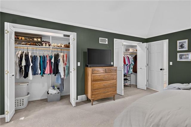 304 NW Aspen Street, Lee's Summit, MO 64064