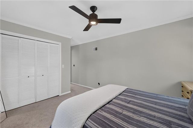 304 NW Aspen Street, Lee's Summit, MO 64064