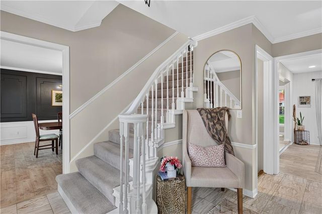 304 NW Aspen Street, Lee's Summit, MO 64064