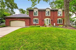 304 NW Aspen Street, Lee's Summit, MO 64064