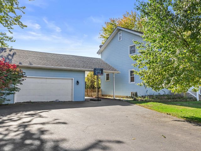 10241 W Bairstow Avenue, Beach Park, IL 60087