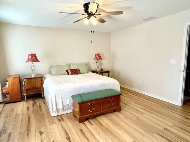 130 EVERGREEN DRIVE, Auburndale, FL 33823