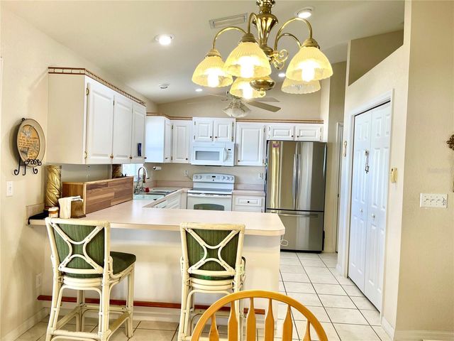 130 EVERGREEN DRIVE, Auburndale, FL 33823